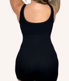 Enterizo Moldeador Acanalado - Reductor de Medidas con Cobertura de Muslos