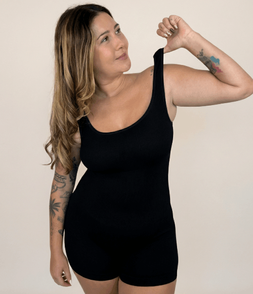 Enterizo Moldeador Acanalado - Reductor de Medidas con Cobertura de Muslos